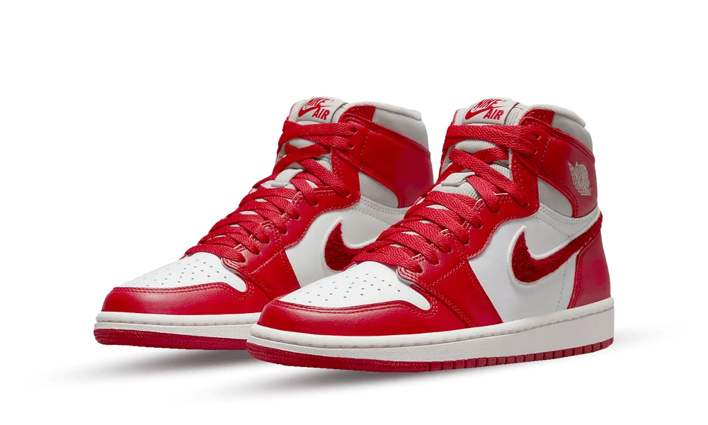 AIR JORDAN 1 HIGH OG VARSITY RED (Chenille)