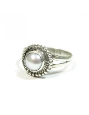 Bague argent et perle blanche