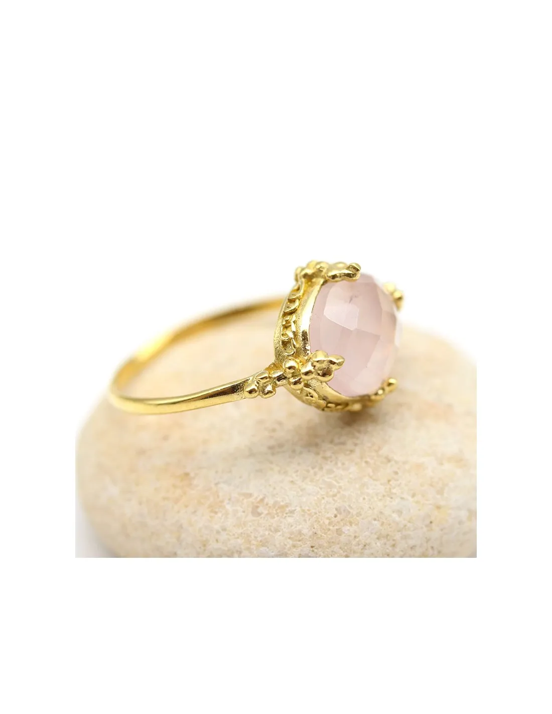 Bague dorée pierre quartz rose