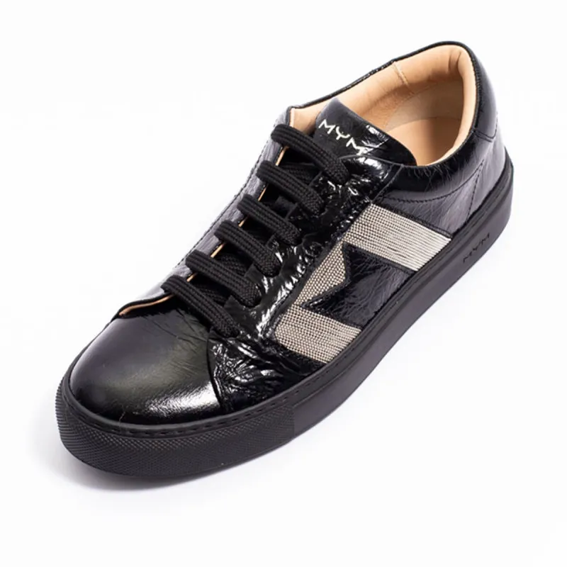 Basket femme MYM en cuir verni noir, orné de perle