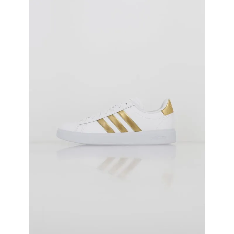 Baskets grand court 2.0 blanc/doré femme - Adidas | wimod