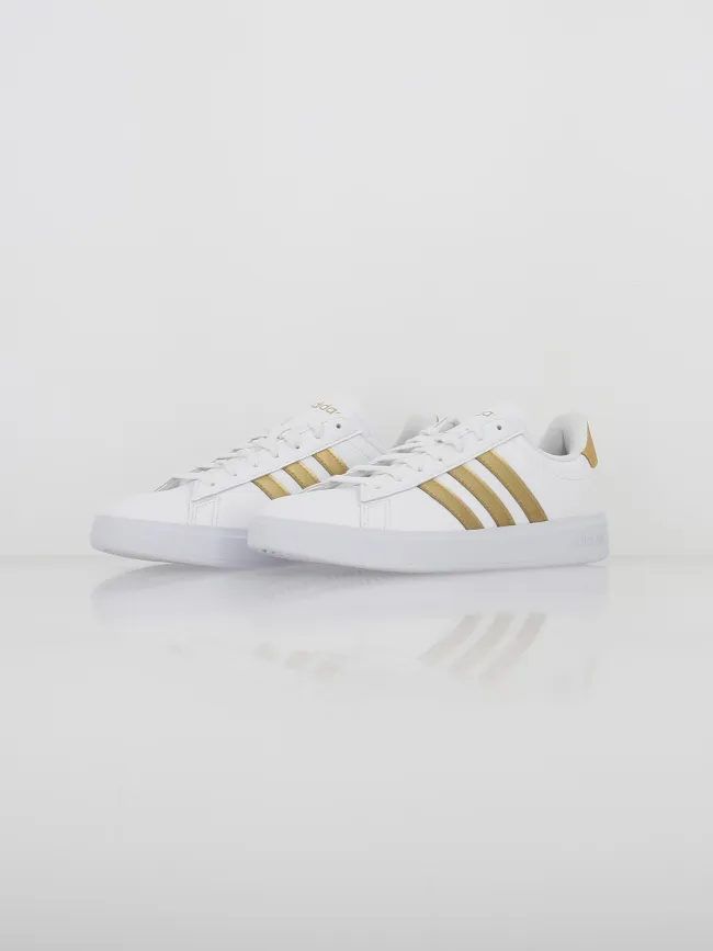 Baskets grand court 2.0 blanc/doré femme - Adidas | wimod