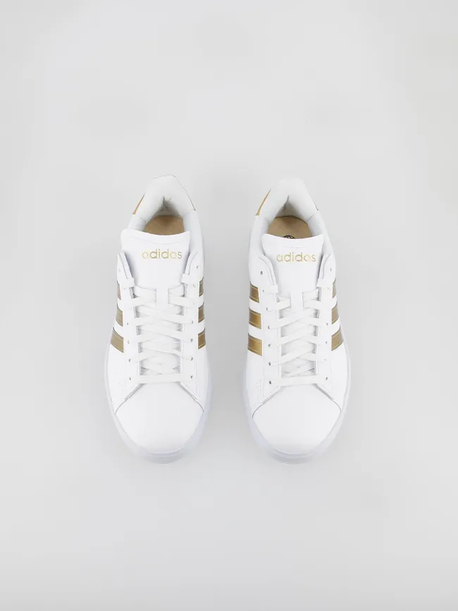 Baskets grand court 2.0 blanc/doré femme - Adidas | wimod