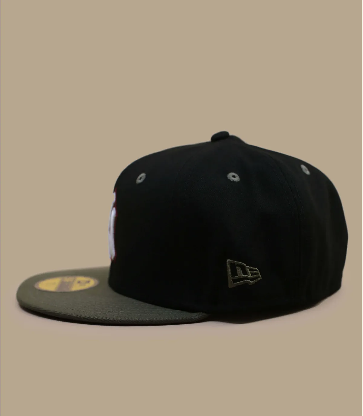 Casquette fitted noire NY - Side Patch 59Fifty New York Yankees black new olive New Era : Headict