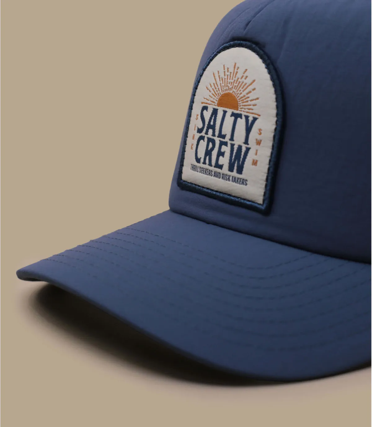 Casquette trucker bleu marine - Casquette Cruisin Trucker blue lagoon Salty Crew : Headict