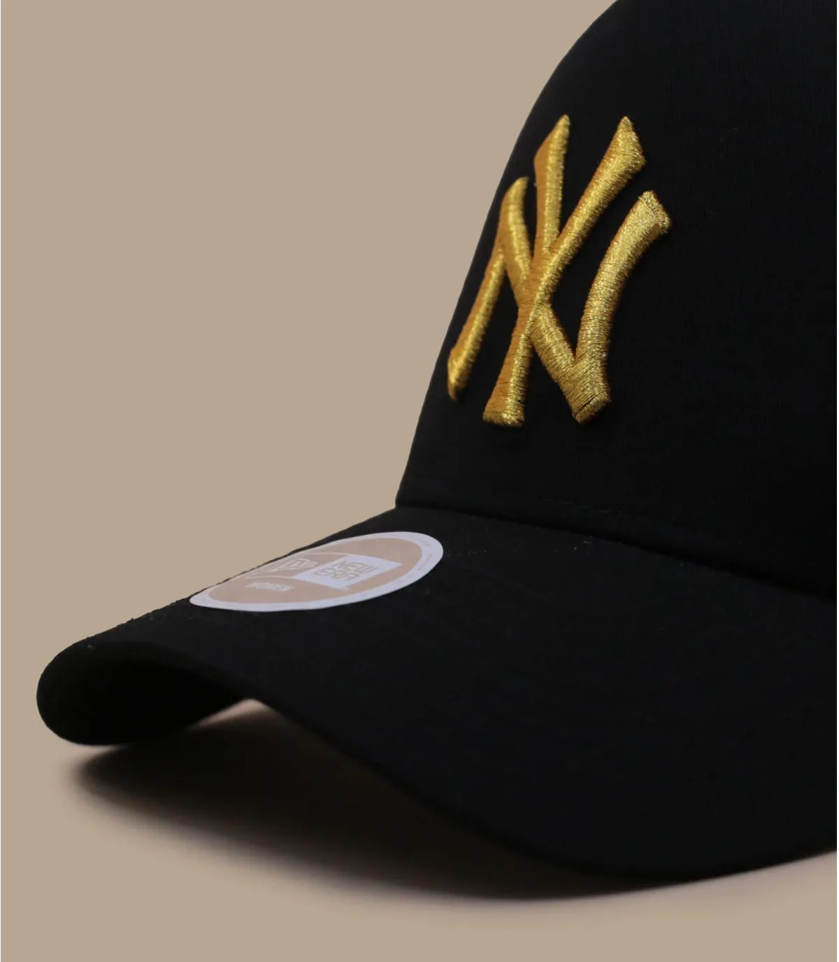 Casquette trucker femme NY noire - Casquette Wmn Metallic Trucker NY black New Era : Headict