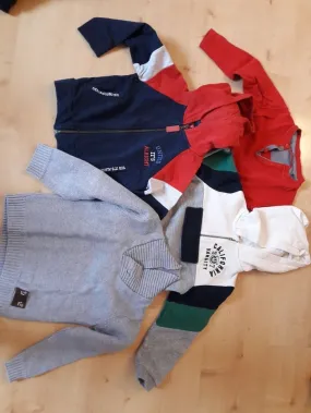 Lot de 4 hauts (3 pulls et 1 gilet zippé) - 4 ans  | Beebs