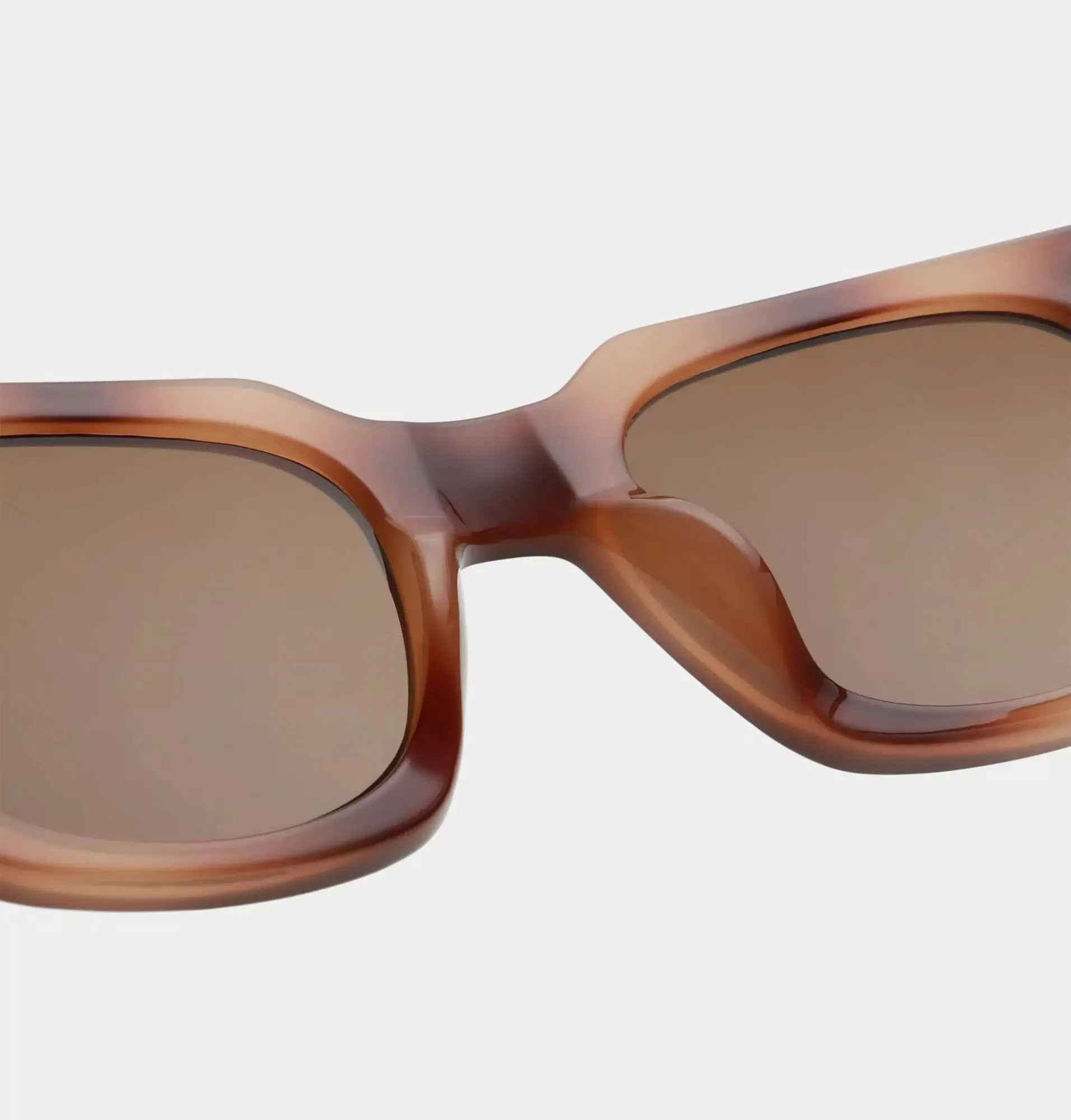 Lunette de soleil originale Kjaerbede marron