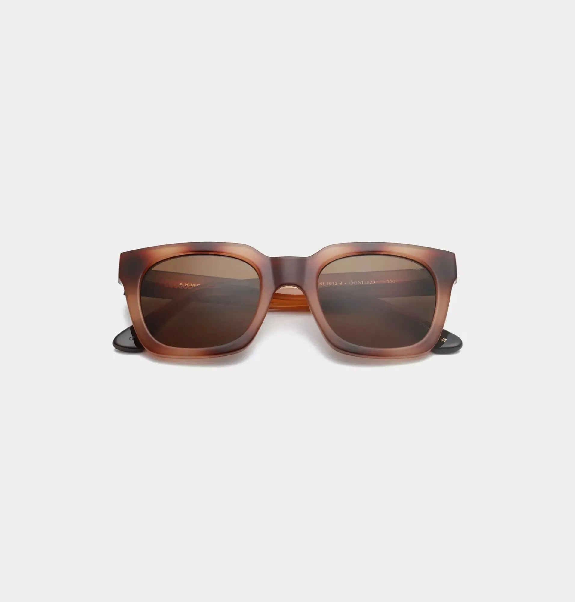 Lunette de soleil originale Kjaerbede marron