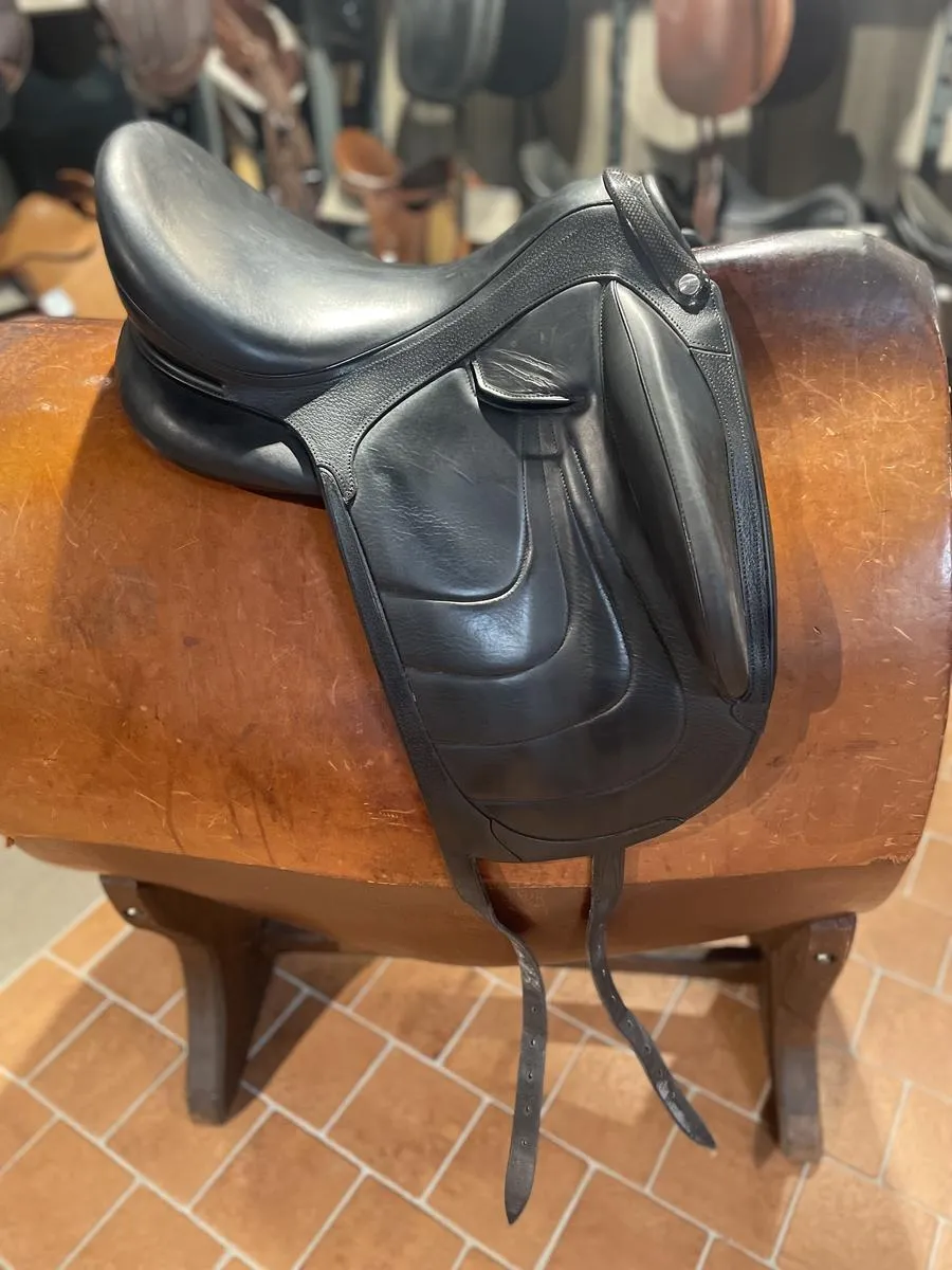 Selle dressage harmonie 17,5