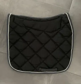 Tapis dressage